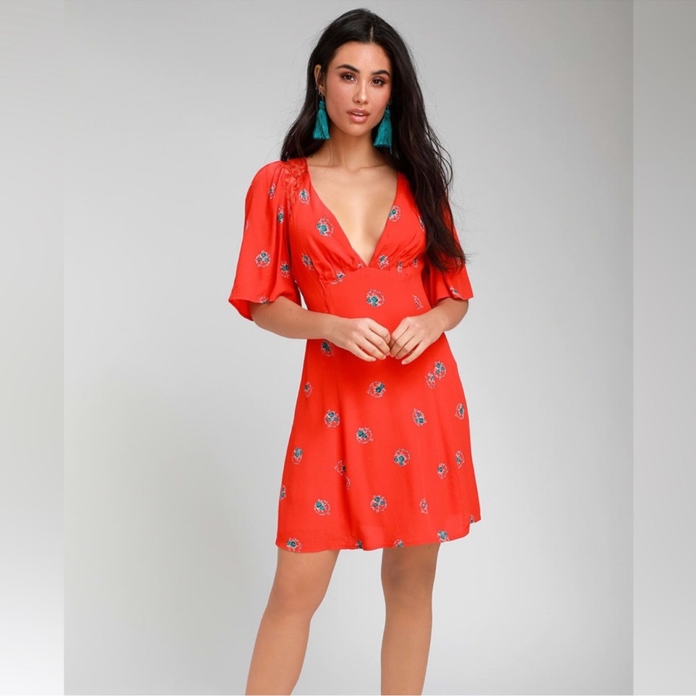 NEW FREE PEOPLE MOCKINGBIRD FLORAL PRINT BACKLESS MINI DRESS CORAL RED 8 NWOT